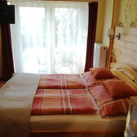 סופרון Virag Apartmanhaz מראה חיצוני תמונה