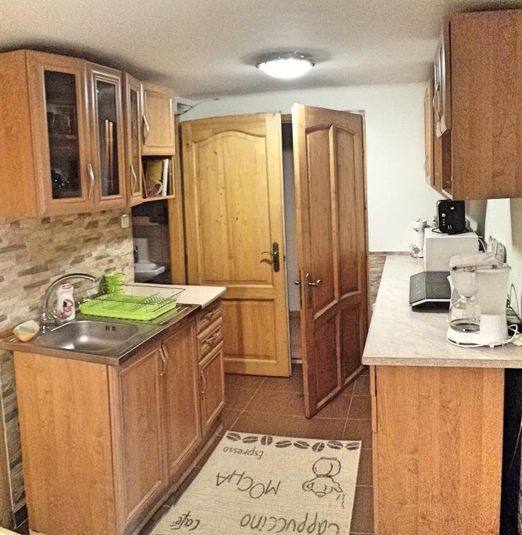 סופרון Virag Apartmanhaz מראה חיצוני תמונה